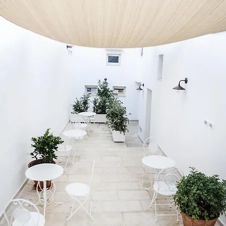 Le Due Corti Bed & Breakfast Matino