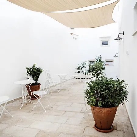 Le Due Corti Bed & Breakfast 3*