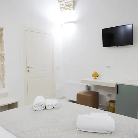 Le Due Corti לינה וארוחת בוקר מאטינו